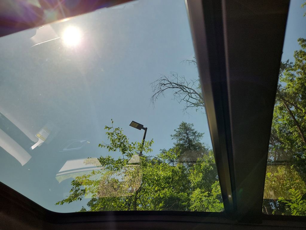 Certified 2026 Land Rover Range Rover Velar S image 26