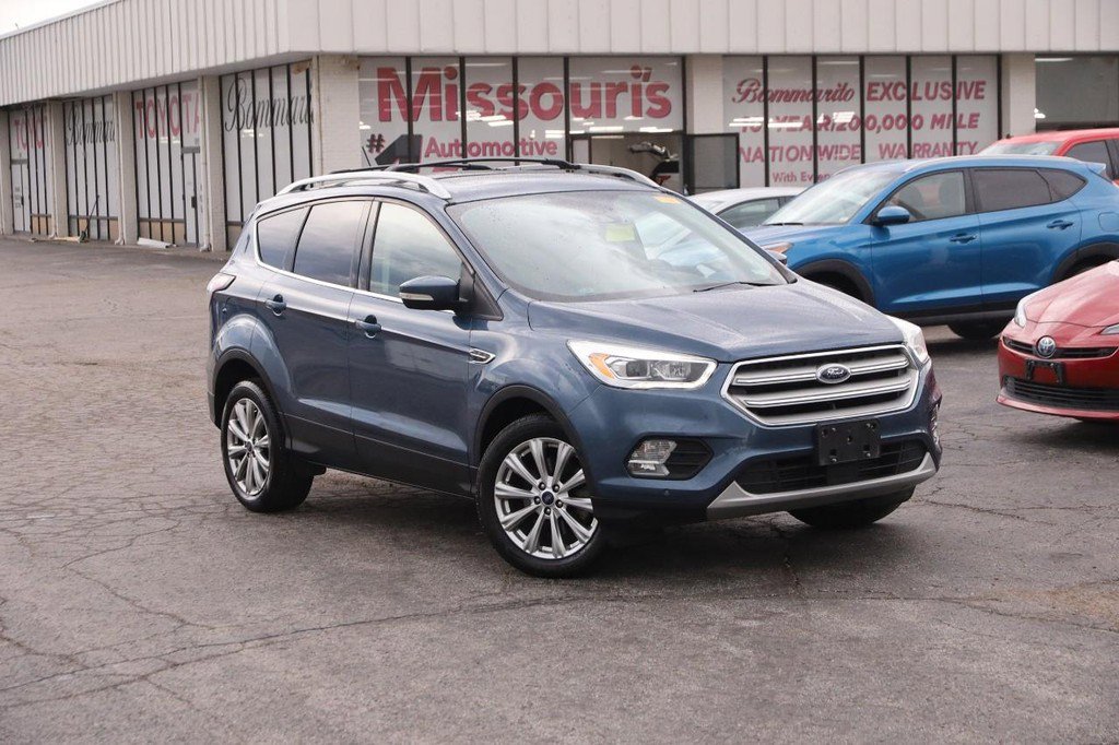 Used 2018 Ford Escape Titanium w/ Ford Safe & Smart Package AWD/4WD image 2