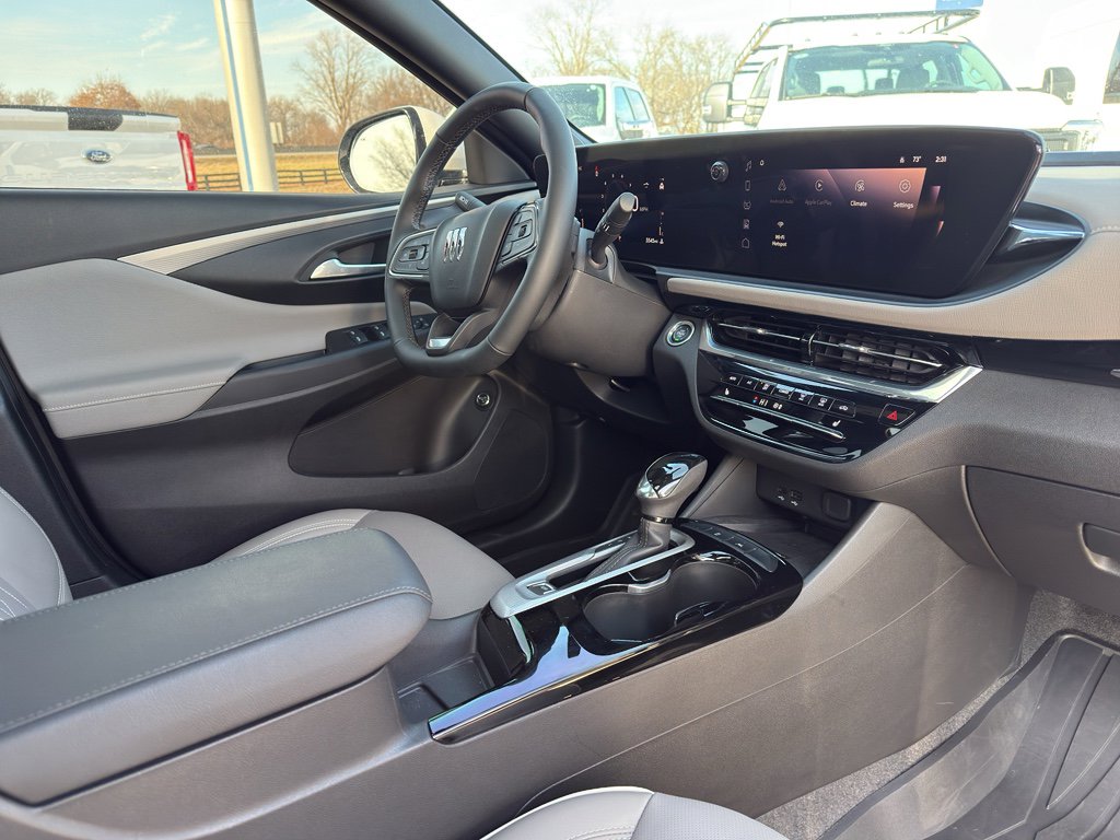 Used 2025 Buick Envista Avenir FWD image 12