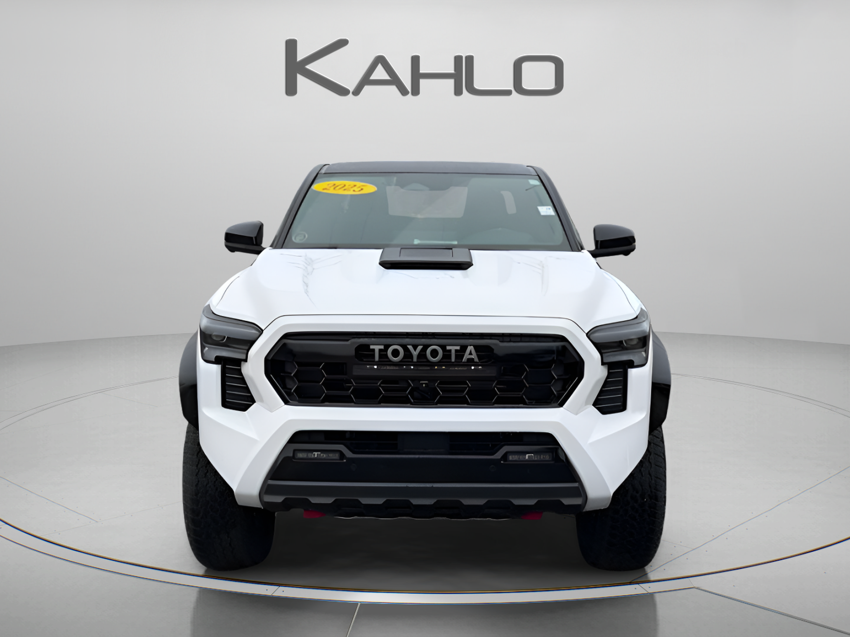 Used 2025 Toyota Tacoma TRD Pro AWD/4WD image 8