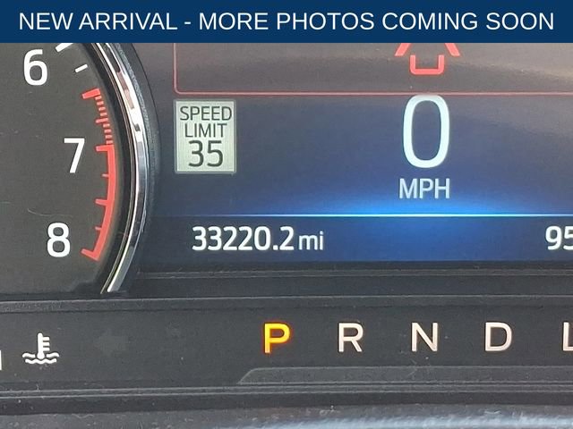 Used 2022 Ford Explorer XLT w/ Equipment Group 202A AWD/4WD image 9