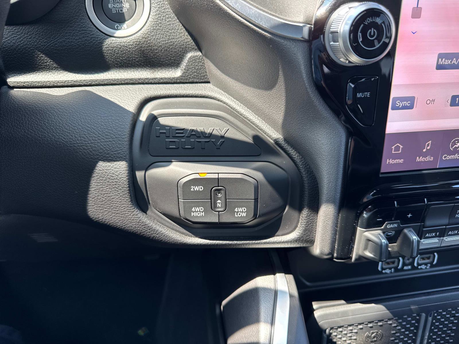 New 2025 RAM 2500 Big Horn image 10