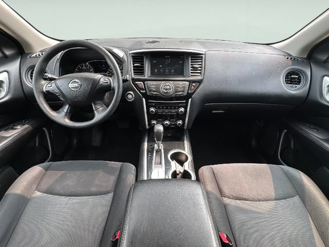 Used 2020 Nissan Pathfinder S FWD image 12