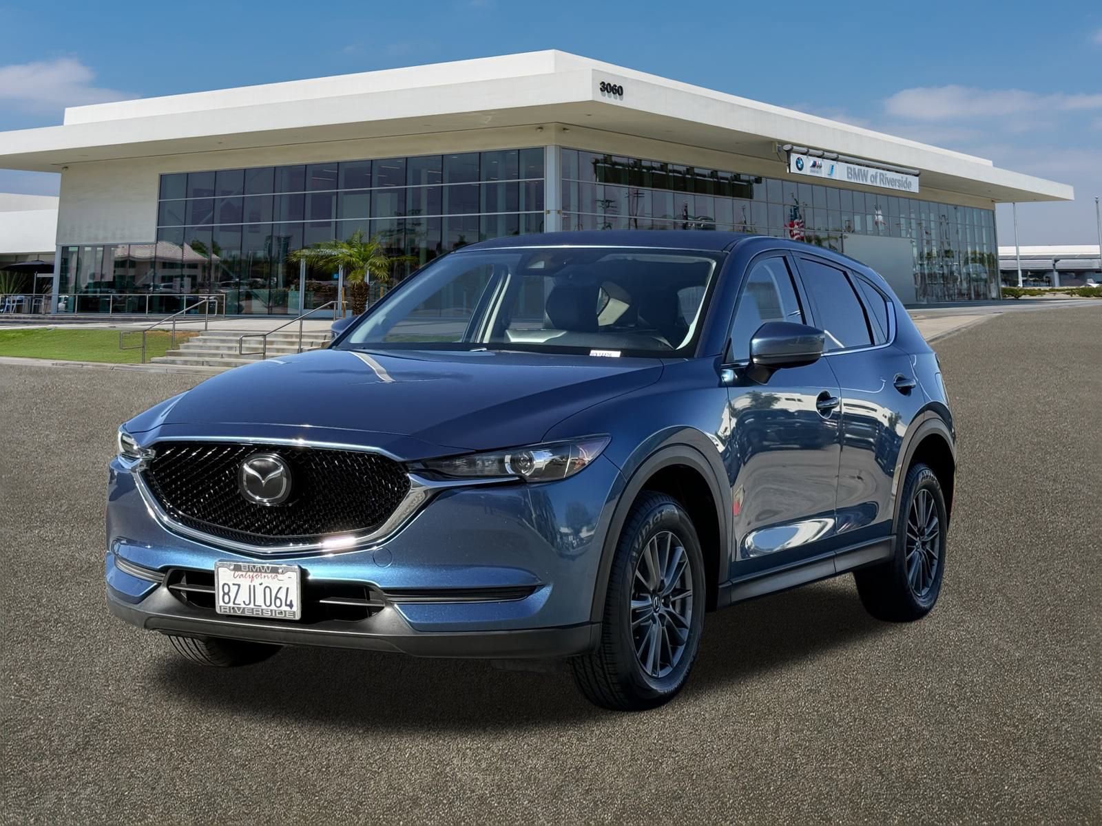 Used 2021 MAZDA CX-5 Touring image 4