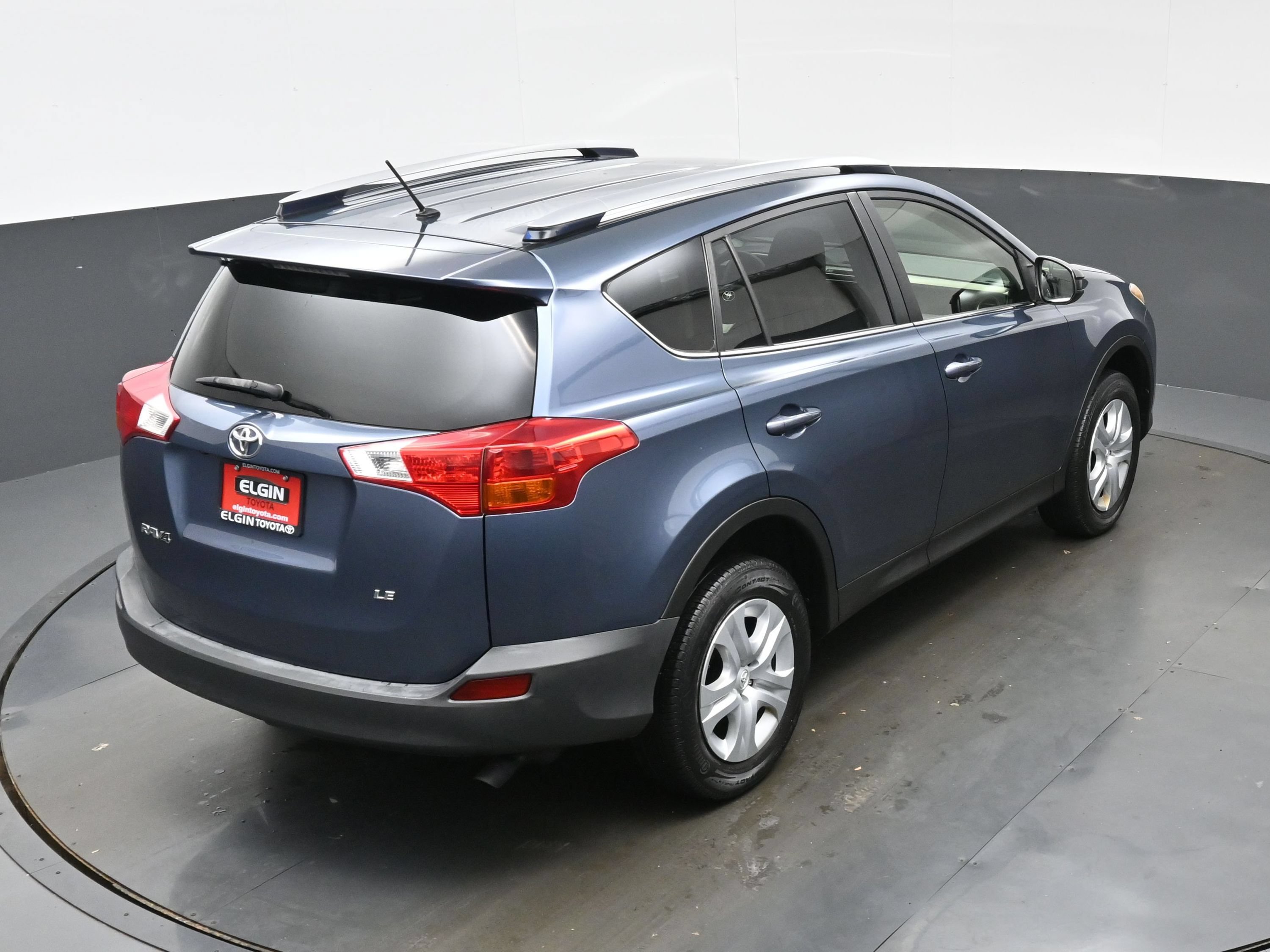 Used 2014 Toyota RAV4 LE FWD image 37