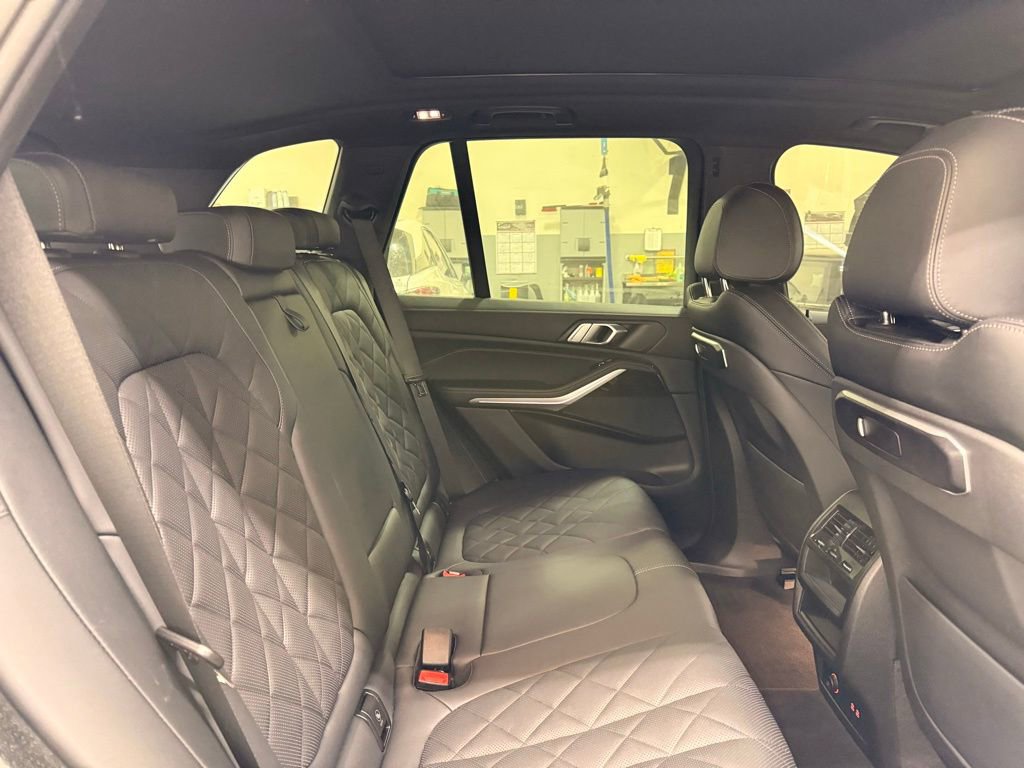 Used 2024 BMW X5 xDrive50e w/ Parking Assistance Package image 25
