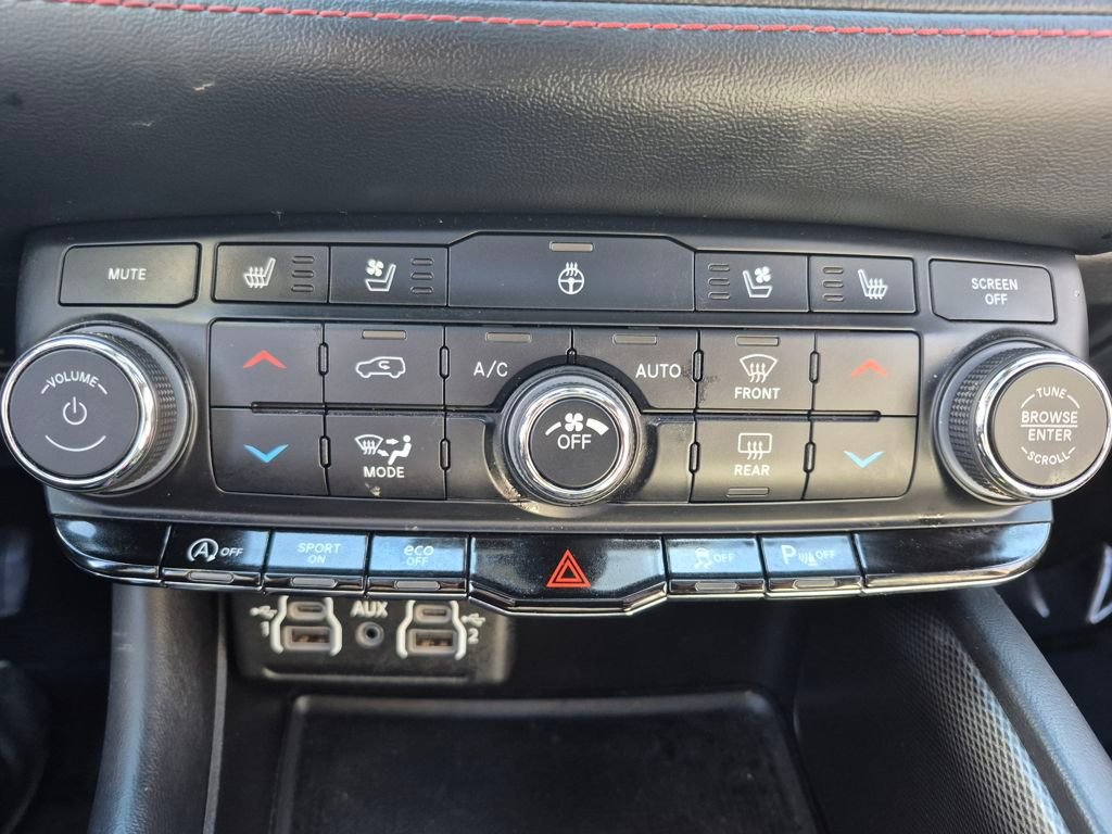 Used 2023 Dodge Durango GT image 17