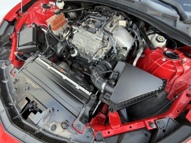 Used 2018 Chevrolet Camaro LT RWD image 28
