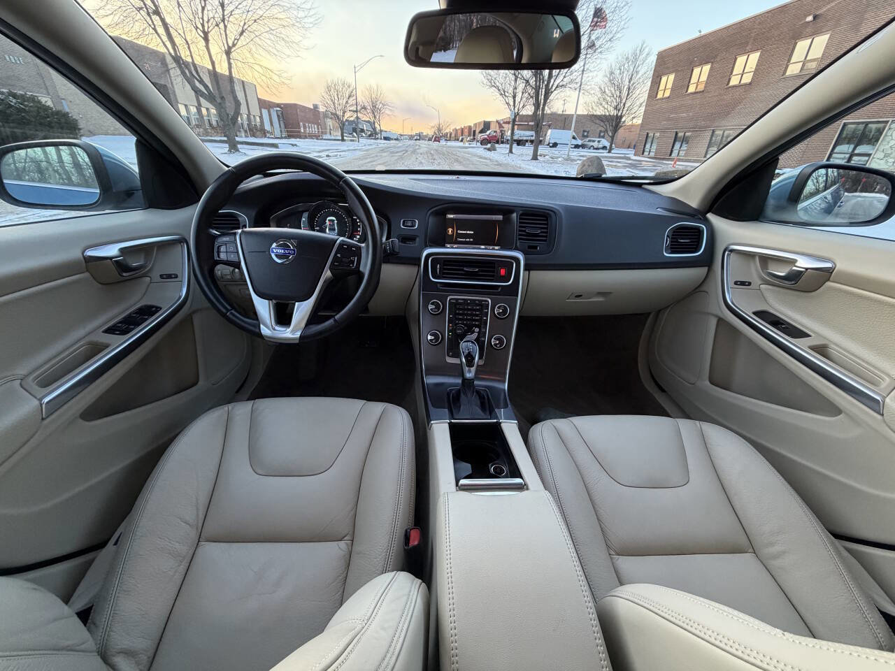 Used 2014 Volvo S60 T5 image 11