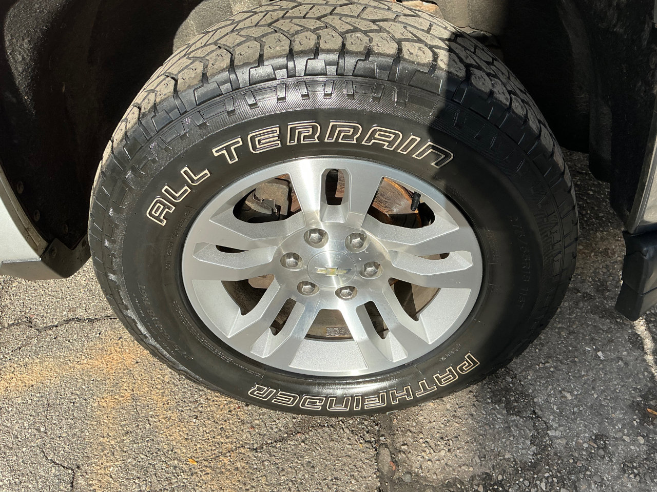 Used 2018 Chevrolet Silverado 1500 LT w/ All Star Edition image 24