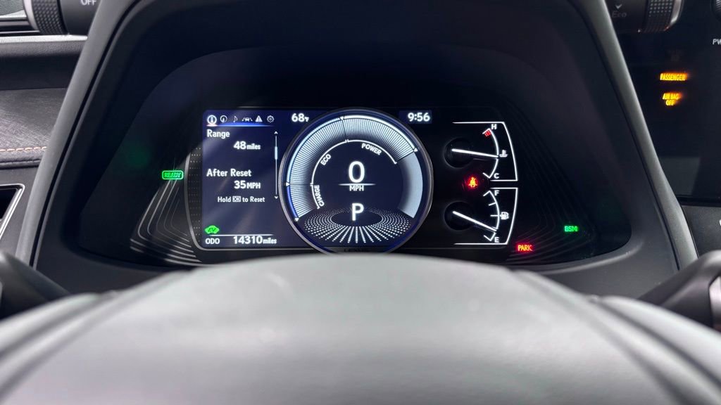 Used 2023 Lexus UX 250h AWD w/ Accessory Package (Z2) image 14