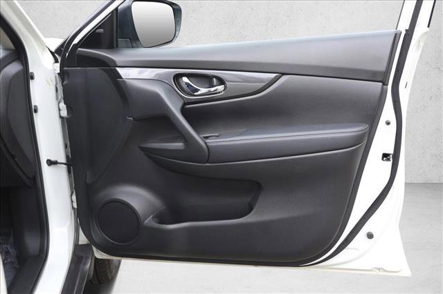 Used 2020 Nissan Rogue SV AWD/4WD image 29