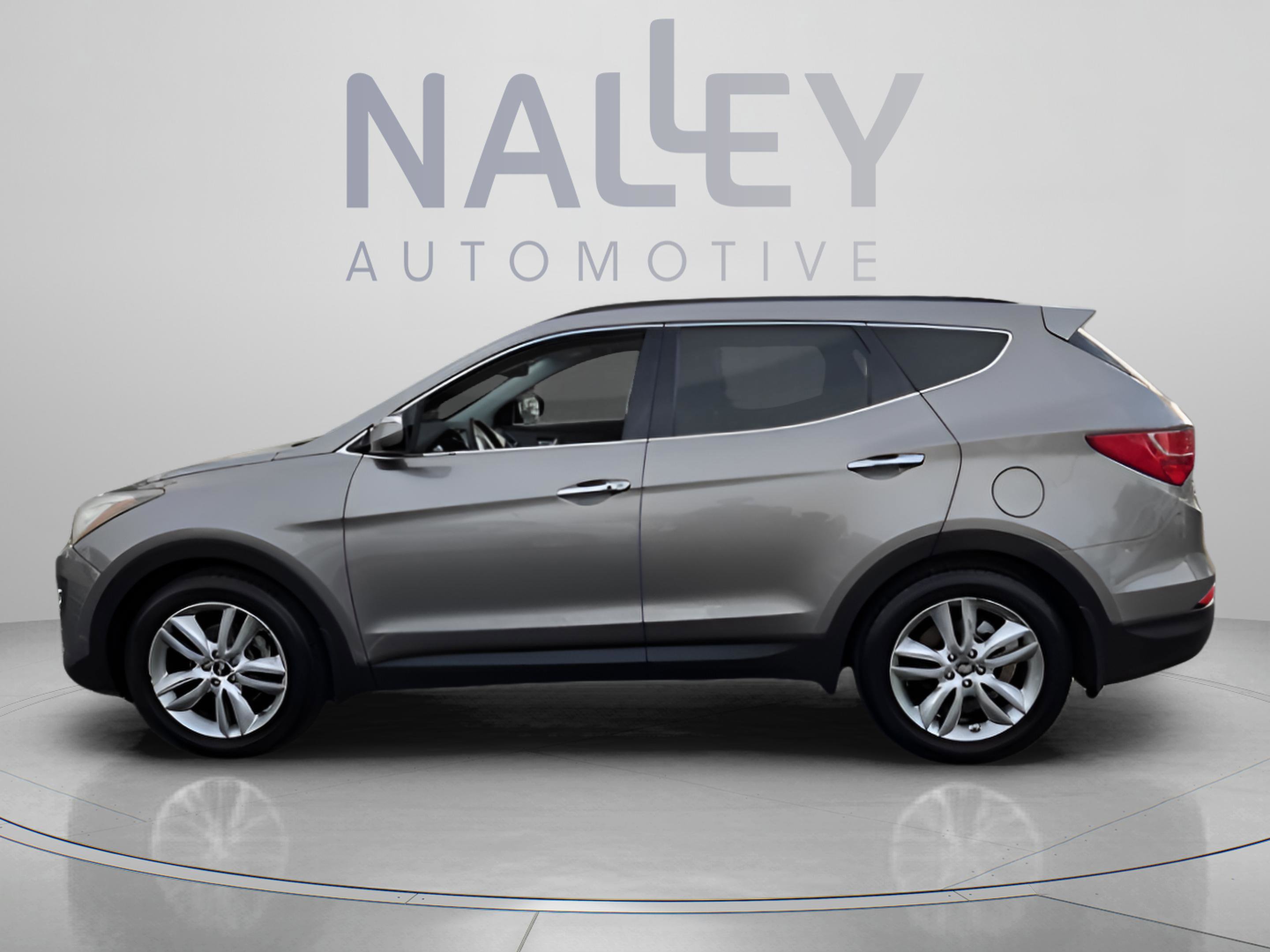 Used 2014 Hyundai Santa Fe Sport 2.0T w/ Technology Package 05 image 2