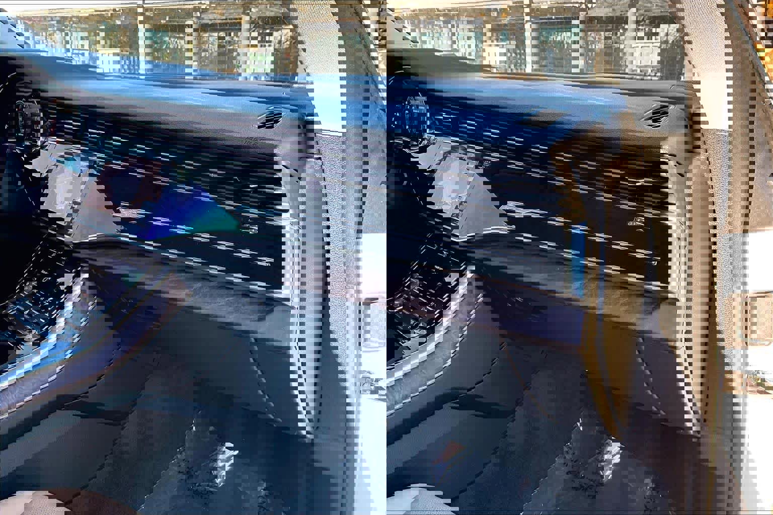 Used 2019 Audi Q8 Premium Plus image 18