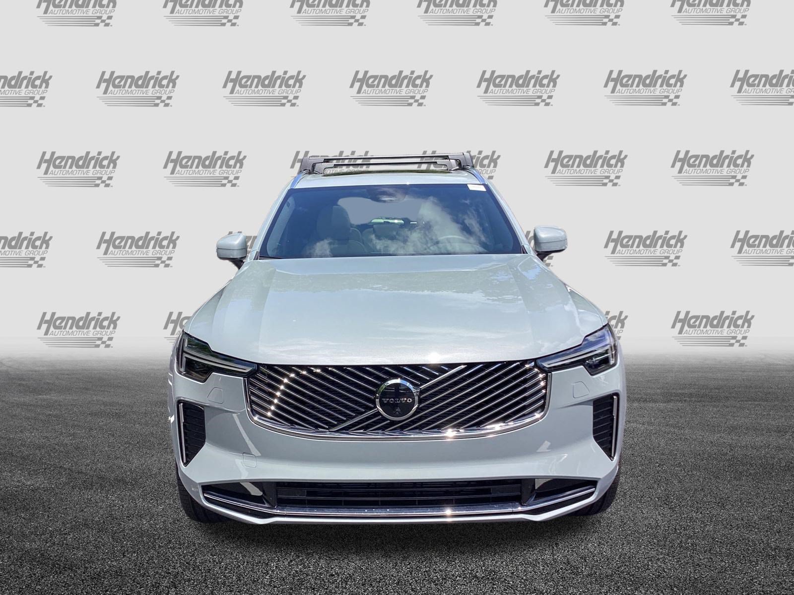 Certified 2026 Volvo XC90 B6 Plus w/ Protection Package Premier AWD/4WD image 3