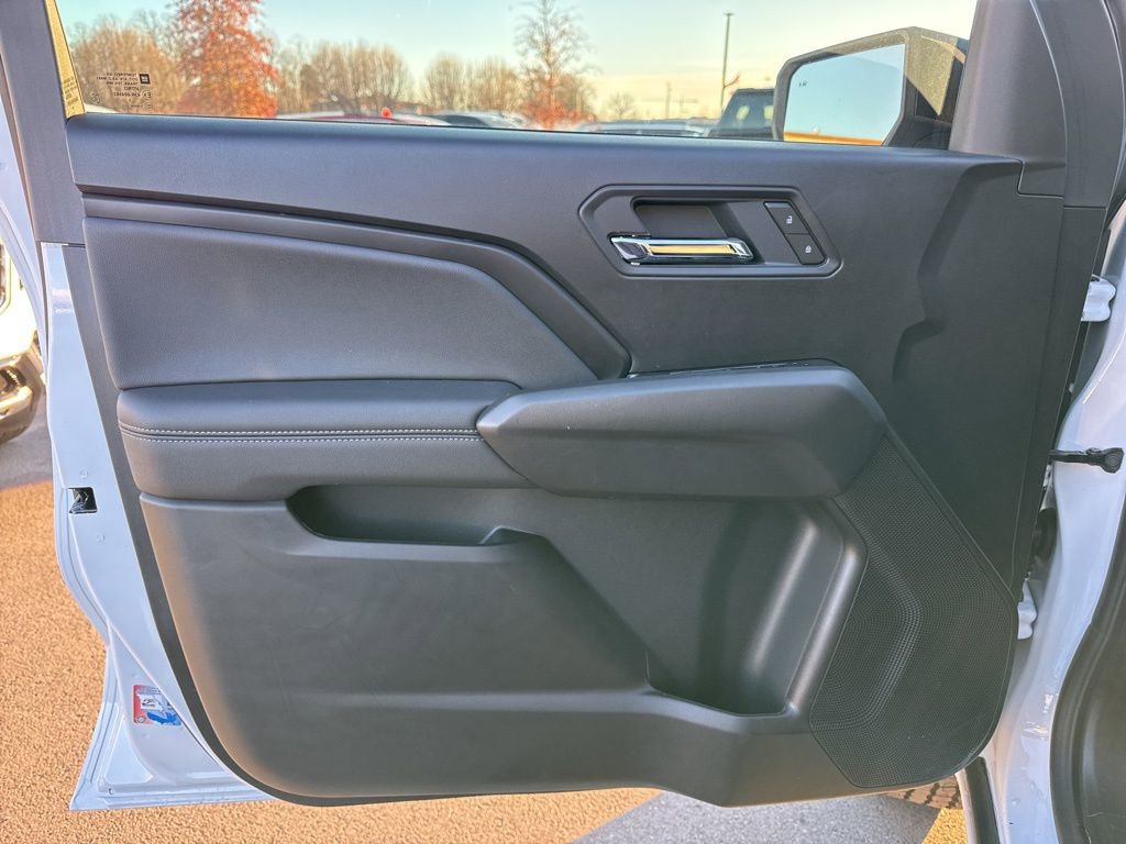 New 2026 GMC Canyon Elevation w/ Convenience Package image 12