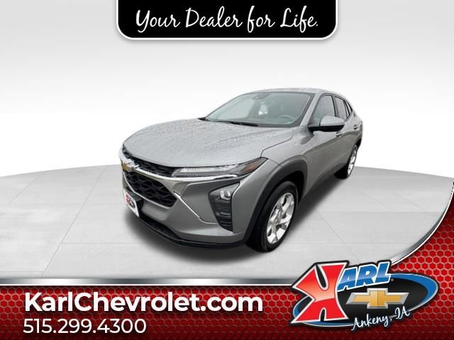 Used 2024 Chevrolet Trax LS w/ LS Convenience Package FWD image 1