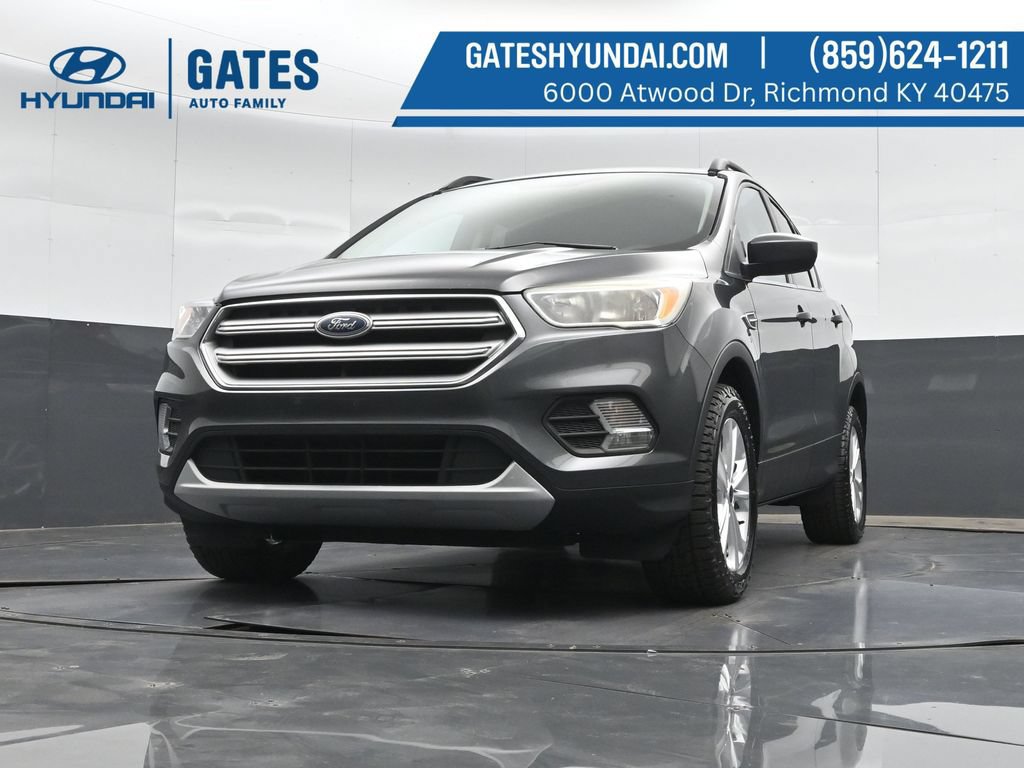Used 2018 Ford Escape SE AWD/4WD image 40