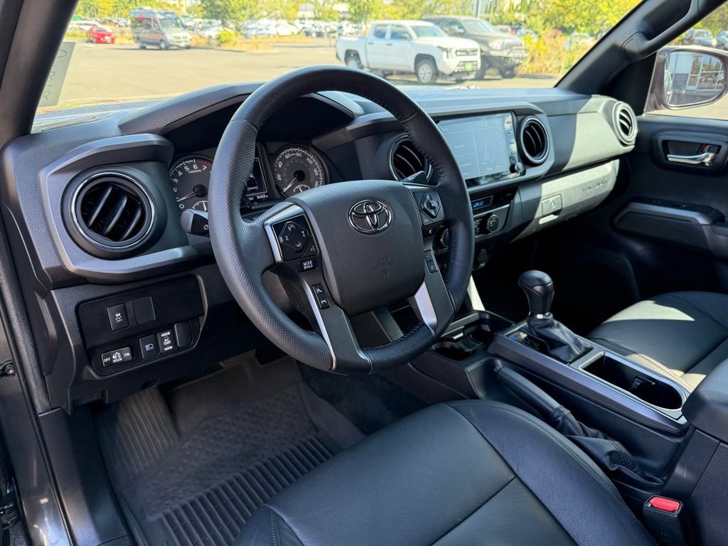 Certified 2023 Toyota Tacoma TRD Off-Road AWD/4WD image 13
