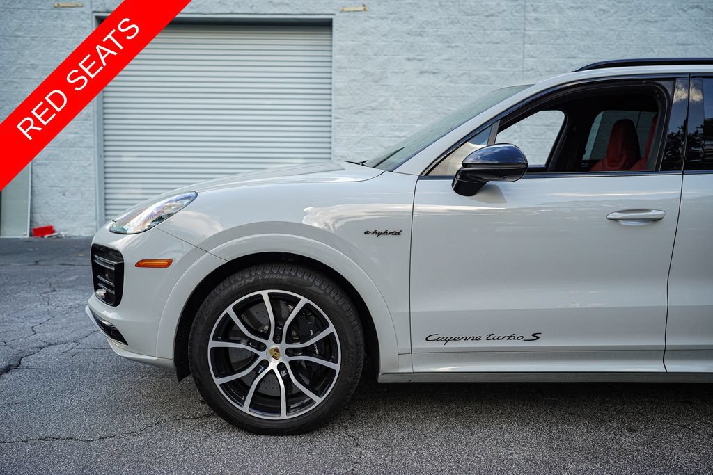 Used 2021 Porsche Cayenne Turbo S AWD/4WD image 10