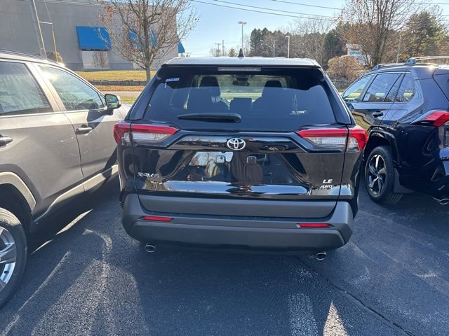 New 2025 Toyota RAV4 LE image 5