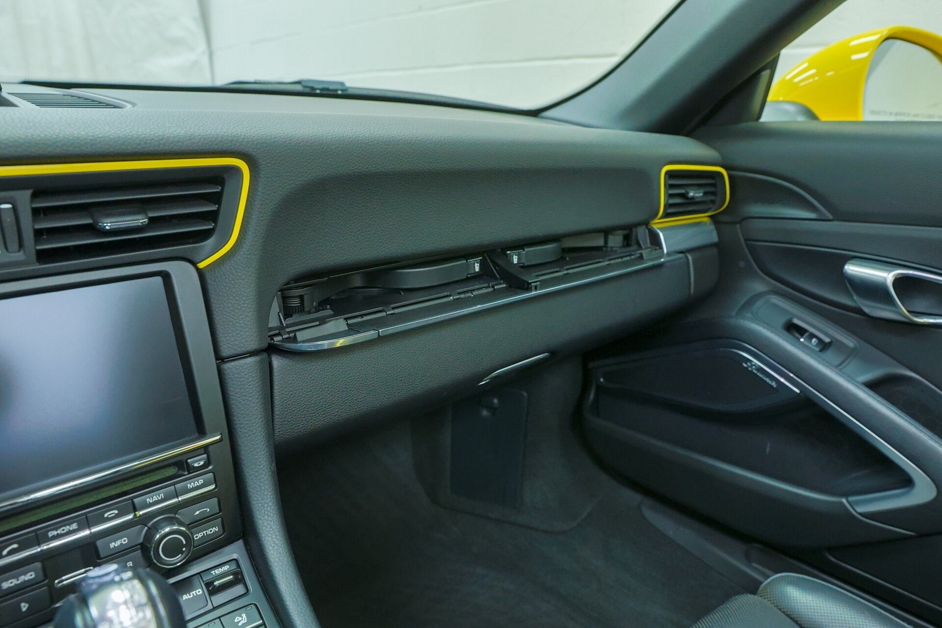 Used 2012 Porsche 911 Carrera S w/ Burmester Audio Pkg RWD image 91
