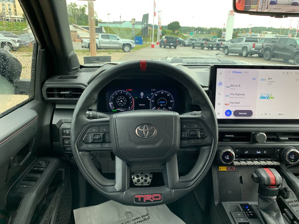 Used 2025 Toyota Tacoma TRD Pro AWD/4WD image 17