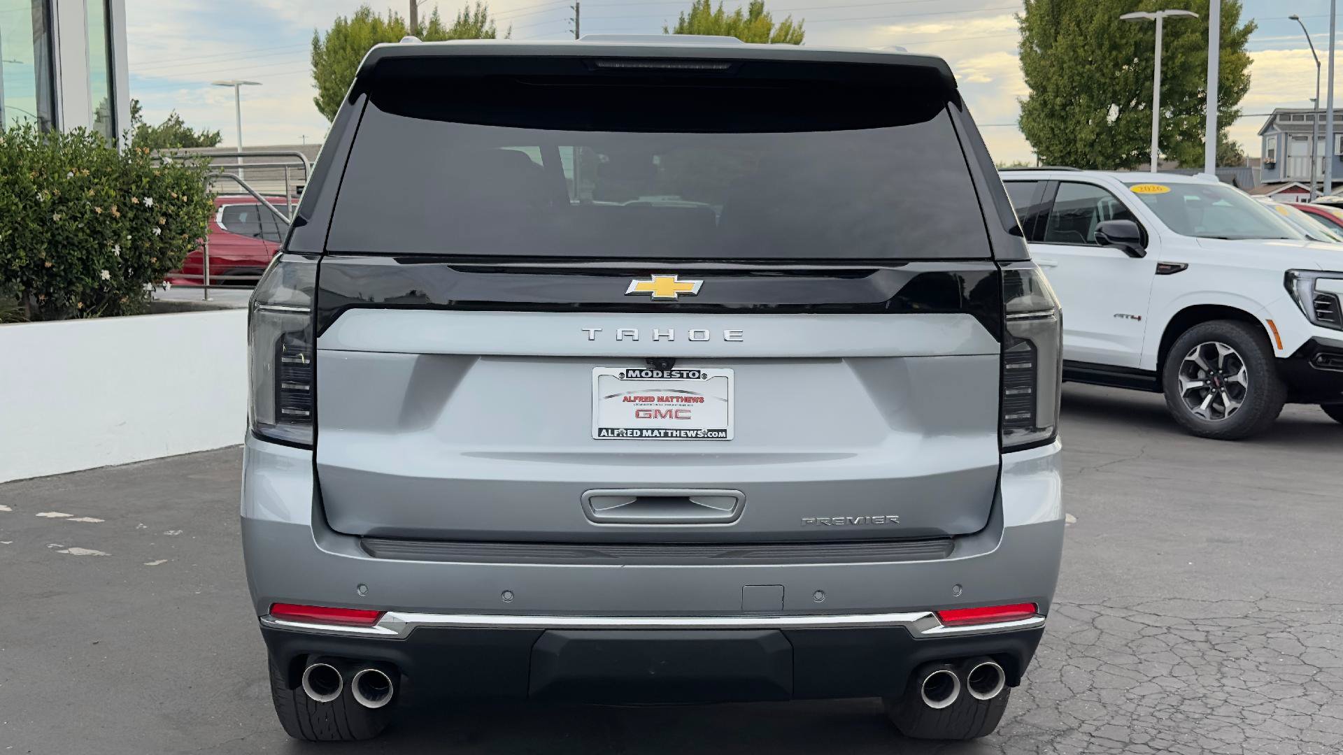 Used 2025 Chevrolet Tahoe Premier RWD image 4