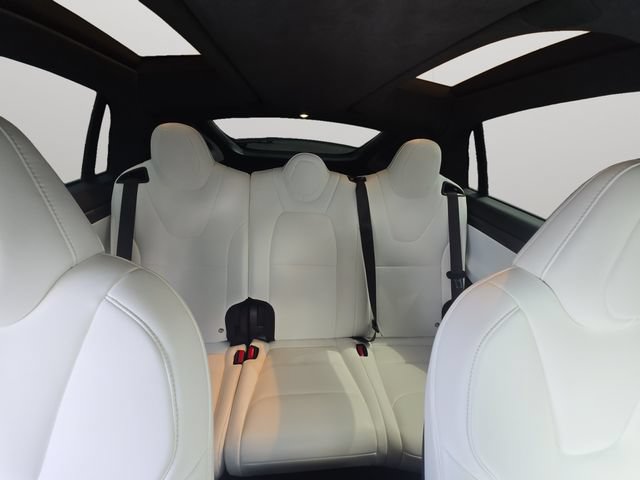 Used 2020 Tesla Model X Performance AWD/4WD image 17