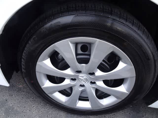 Used 2024 Toyota Corolla LE image 18