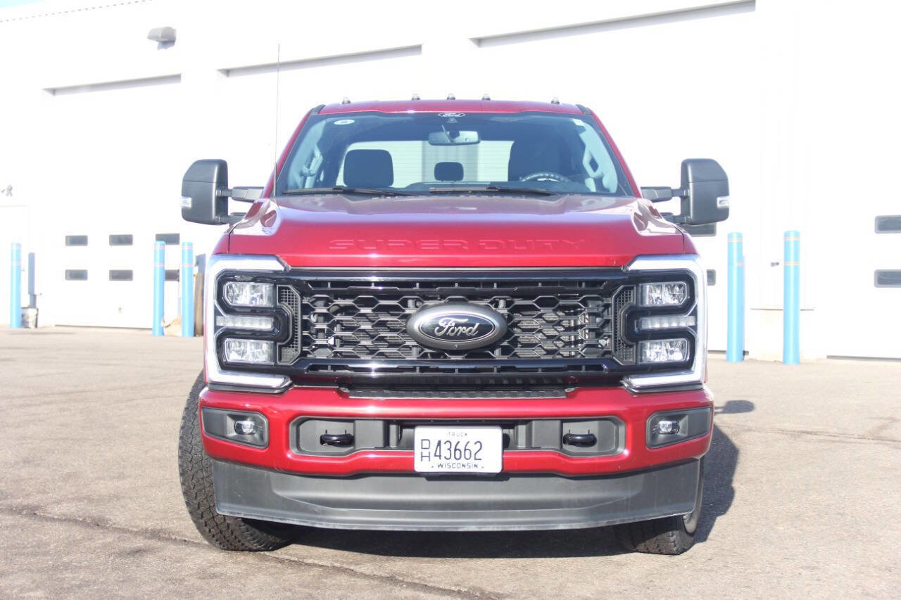 Certified 2025 Ford F350 XLT w/ Black Appearance Package AWD/4WD image 9