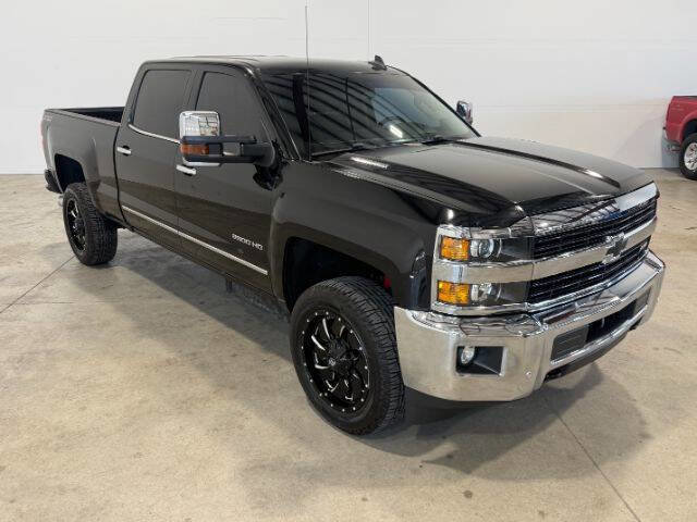 Used 2016 Chevrolet Silverado 2500 LTZ w/ Duramax Plus Package AWD/4WD image 6