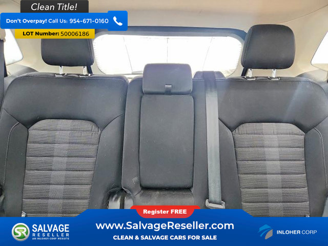 Used 2019 Ford Edge SEL AWD/4WD image 13