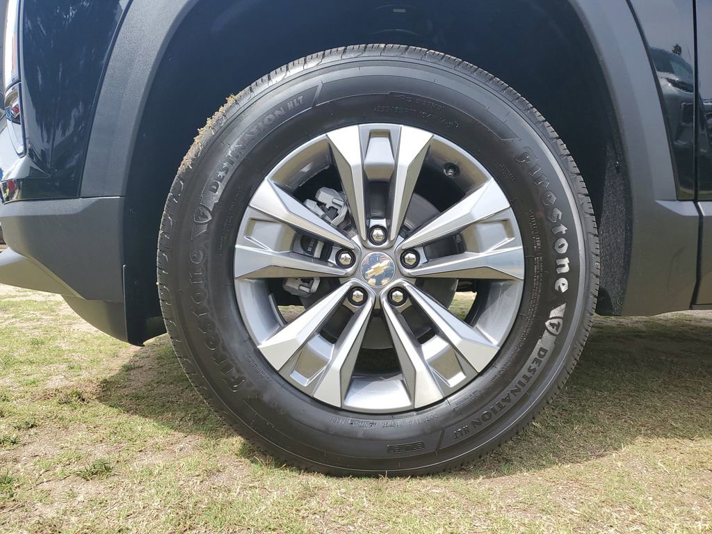 New 2026 Chevrolet Equinox LT image 5