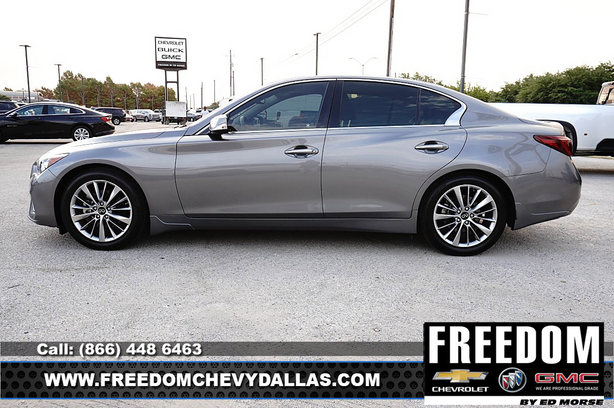 Used 2023 INFINITI Q50 Luxe w/ Cargo Package RWD image 4