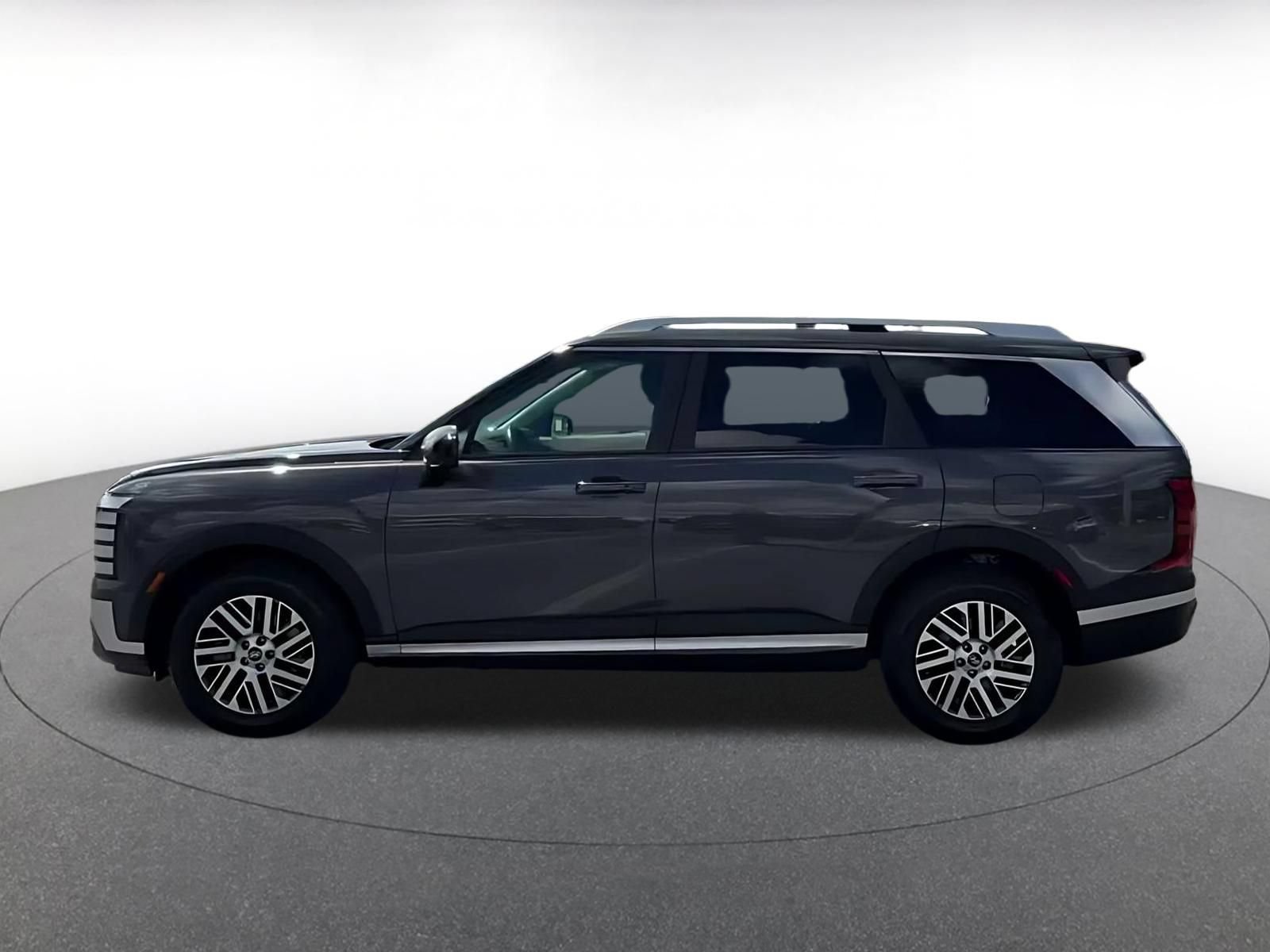 Used 2026 Hyundai Palisade SEL FWD image 8