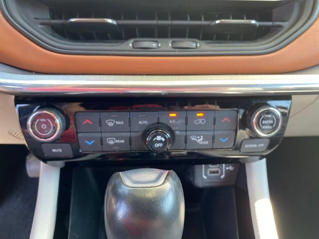 Used 2023 Jeep Compass Limited AWD/4WD image 25