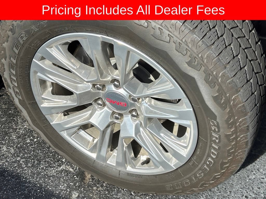 Used 2024 GMC Sierra 1500 Denali w/ Technology Package AWD/4WD image 2
