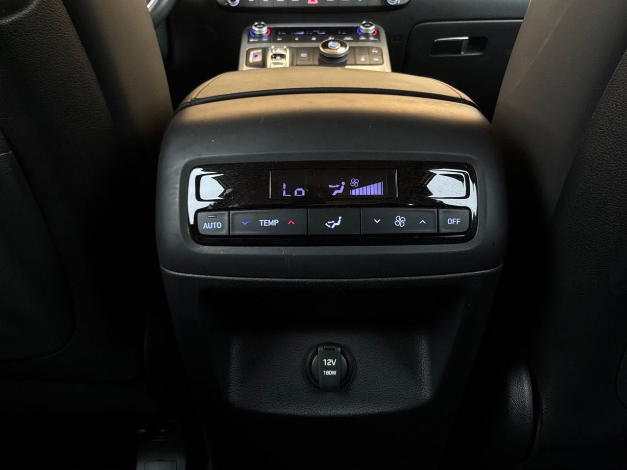 Used 2025 Hyundai Palisade SEL FWD image 14