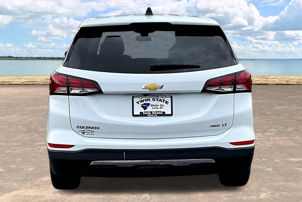 Used 2024 Chevrolet Equinox LT AWD/4WD image 7