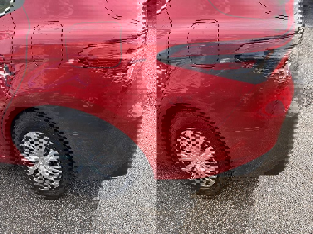 Used 2023 Toyota Camry LE image 8