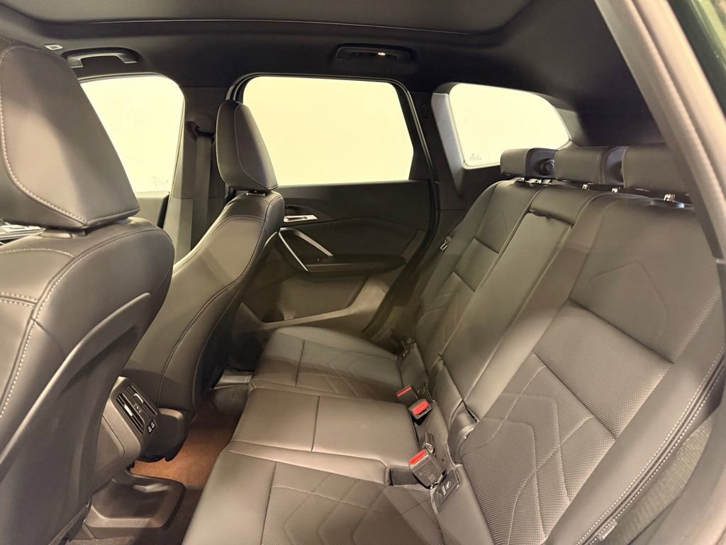 Used 2025 BMW X1 xDrive28i image 21