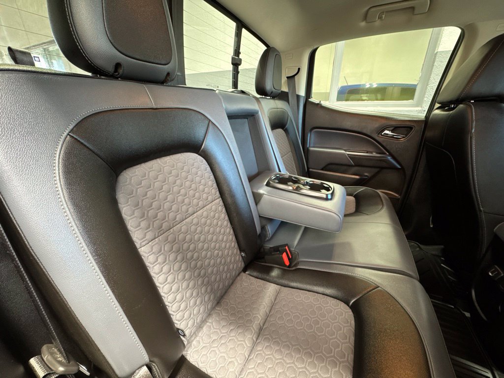 Used 2019 Chevrolet Colorado Z71 AWD/4WD image 25