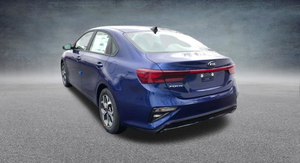 Used 2021 Kia Forte LXS FWD image 18