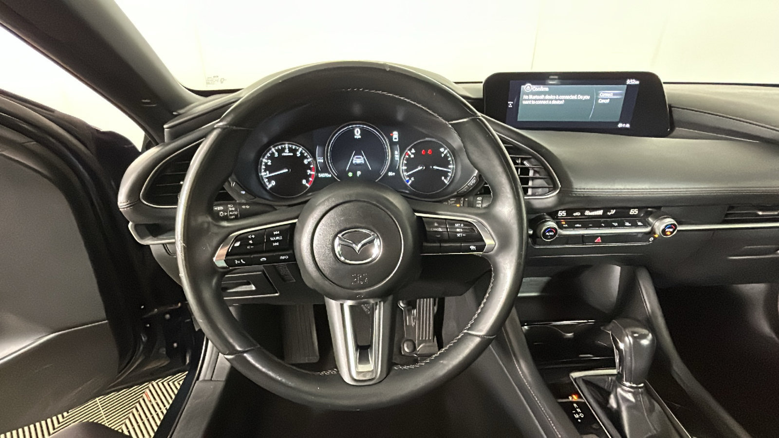 Used 2024 MAZDA MAZDA3 s FWD image 17