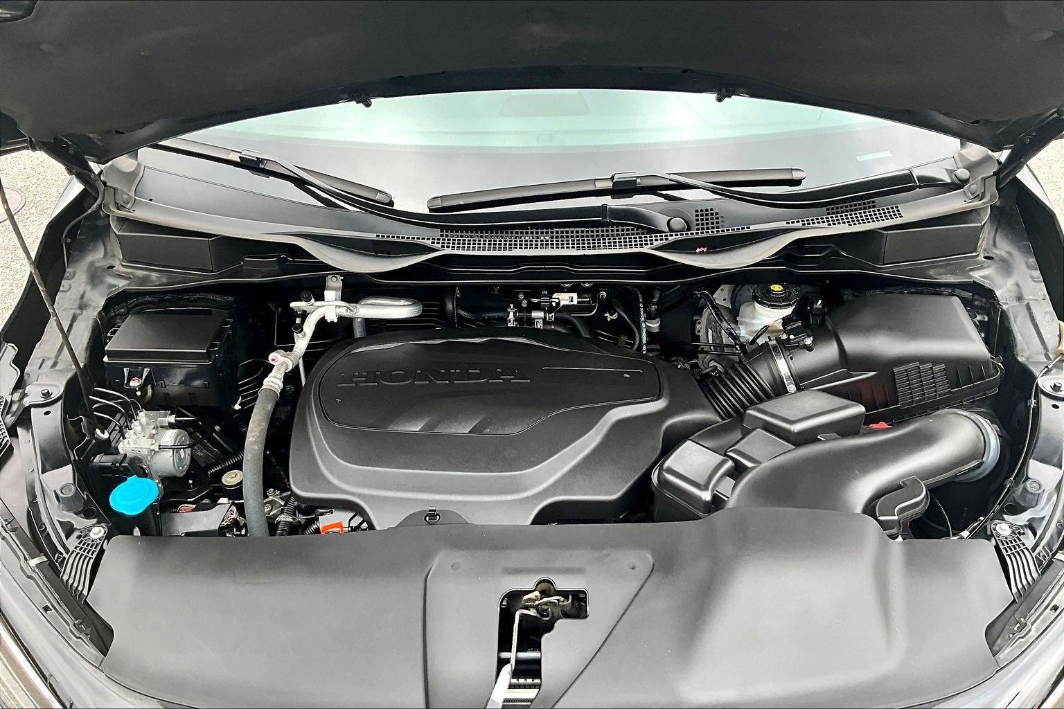 Used 2023 Honda Odyssey Sport image 9