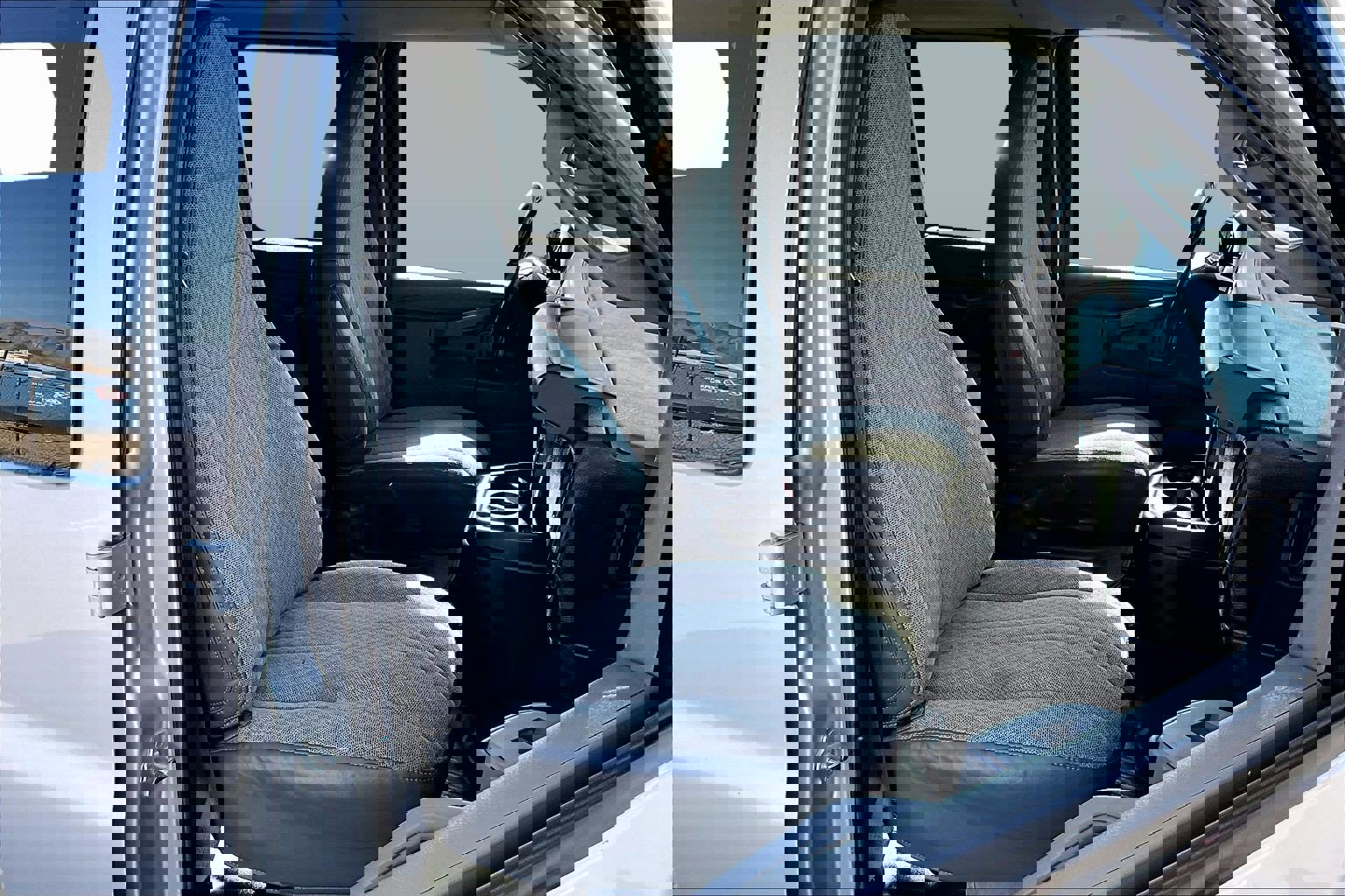 Used 2016 Chevrolet Express 3500 LT w/ LT Preferred Equipment Group image 7