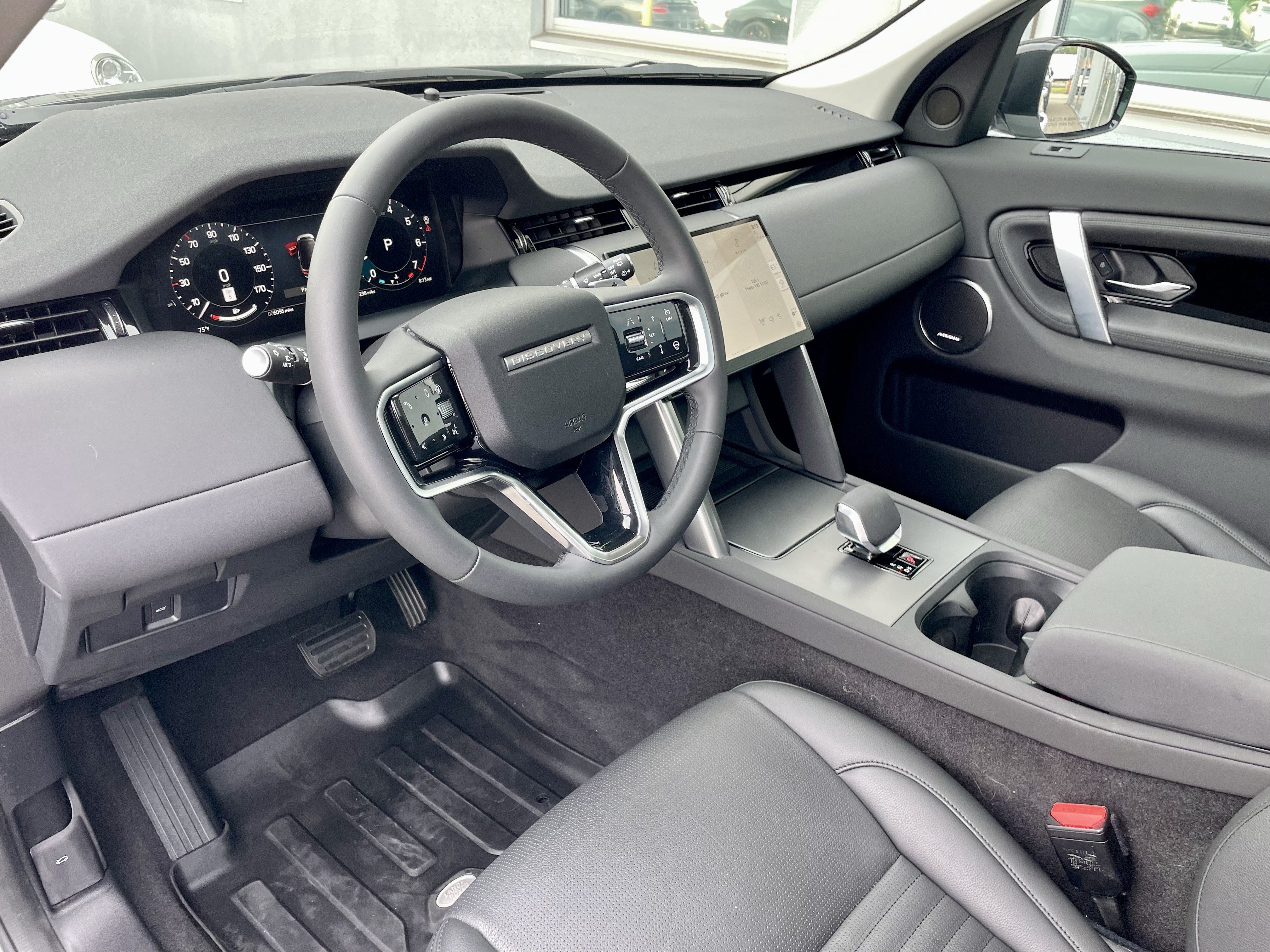 Certified 2025 Land Rover Discovery Sport S AWD/4WD image 13