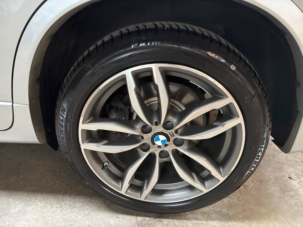 Used 2015 BMW X4 xDrive35i AWD/4WD image 12