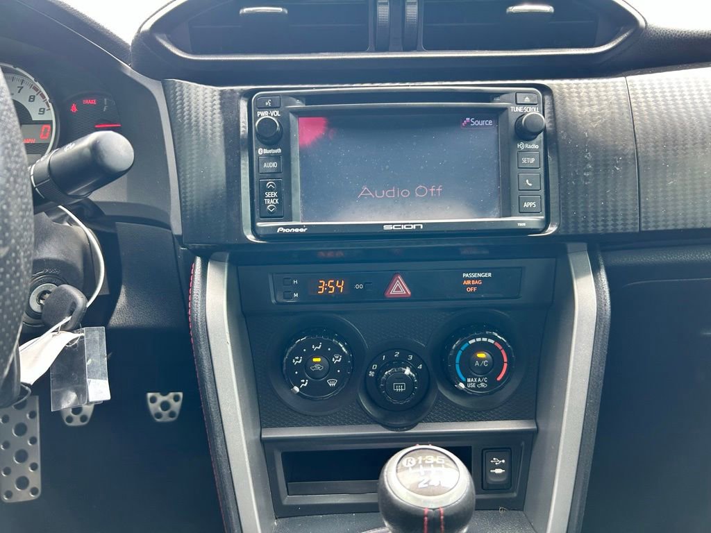 Used 2014 Scion FR-S RWD image 18